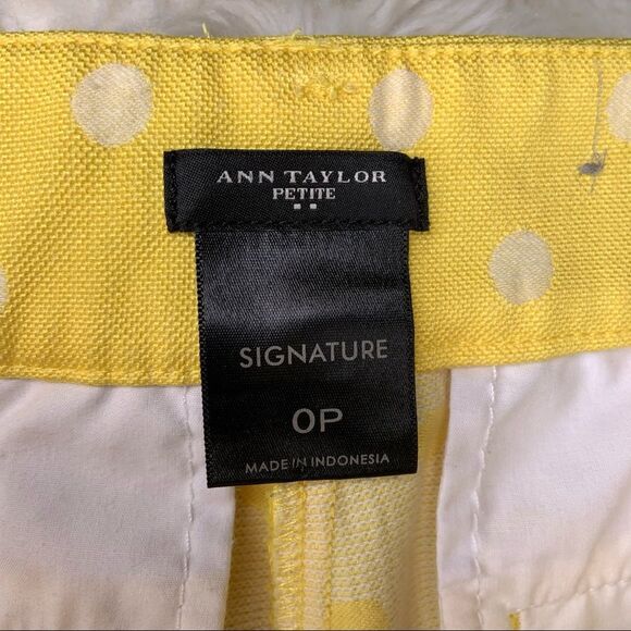 Ann Taylor Sz 0P Yellow Polka Dot Shorts - Picture 3 of 4
